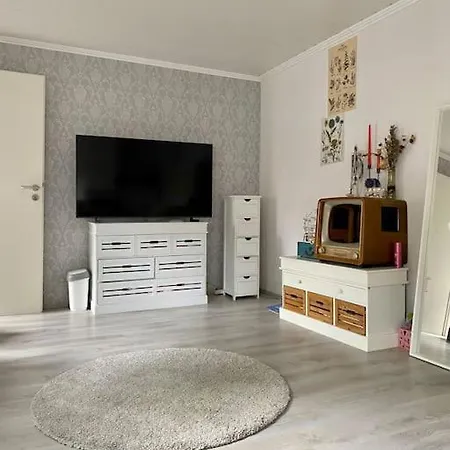 Sonniges Kuschelhaus Frankfurt Lägenhet *